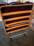 Logeerbed / Opklapbed op wielen / Vouwbed, Huis en Inrichting, Slaapkamer | Bedden, Ophalen, Blauw, 190 cm of minder, Zo goed als nieuw