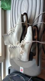 Schaatsen maat 41-42 te koop aangeboden, Sport en Fitness, Schaatsen, Ophalen of Verzenden, Zo goed als nieuw, Kunstschaatsen