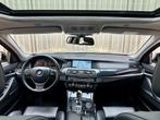 BMW 5 Serie Touring 528i High Executive 259 PK / Panorama /, Euro 5, Achterwielaandrijving, Gebruikt, Zwart
