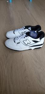 New Balance 550 wit zwart. Maat 44, Kleding | Heren, Schoenen, Nieuw, Ophalen of Verzenden, Wit