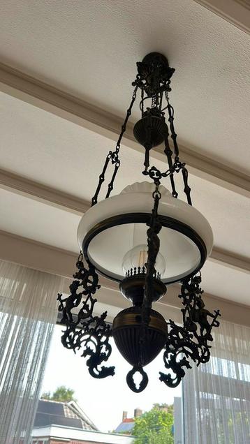 Te koop hanglamp beschikbaar voor biedingen