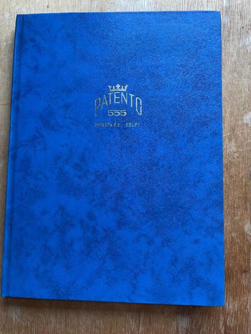 GROOT BLAUW POSTZEGEL ALBUM ; KIJK VOOR VEEL MEER ALBUMS, Postzegels en Munten, Postzegels | Toebehoren, Verzamelalbum, Verzenden