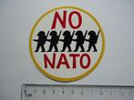 sticker oud PROTEST NO NATO leger retro navo vrede peace, Verzenden, Zo goed als nieuw, Bedrijf of Vereniging