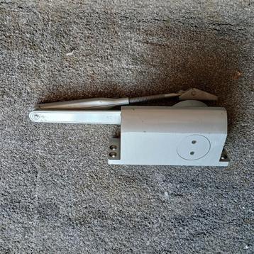 Te koop Dorma deurspanner/dranger. beschikbaar voor biedingen