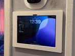 iPad (10,9") wall mount / muur beugel / ophang, Ophalen of Verzenden, Nieuw, 10 inch, Bescherming voor- en achterkant