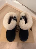 UGG Jorie II maat 22,5, Gebruikt, UGG, Meisje, Ophalen of Verzenden