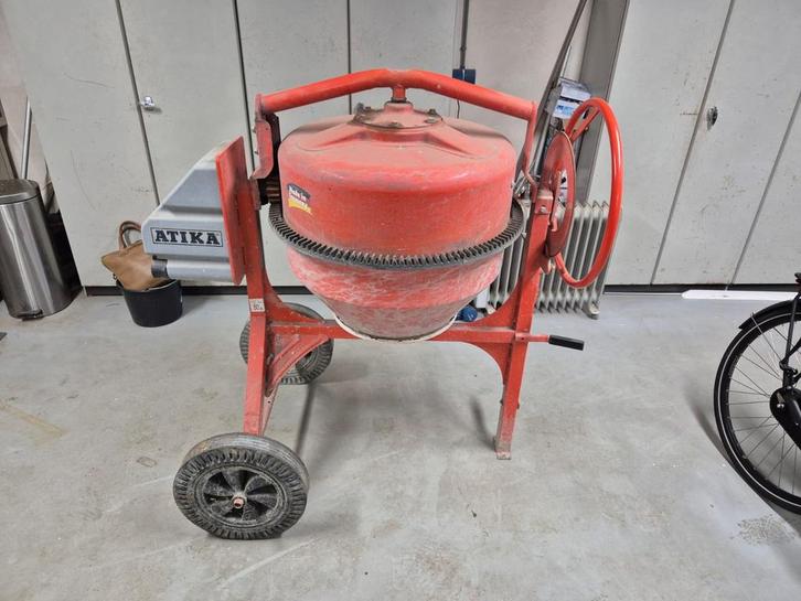 Atika Expert 185 Betonmolen - Zo goed als nieuw!, Doe-het-zelf en Verbouw, Betonmolens, Zo goed als nieuw, Ophalen