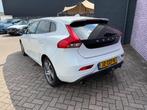 Volvo V40 2.0 T3 Inscription | Nieuw Binnen | Luxury | Leder, Auto's, Voorwielaandrijving, 65 €/maand, Gebruikt, Euro 6