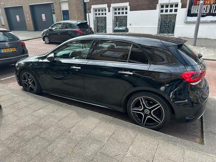 Mercedes-Benz A-Klasse A 200 163pk 2019 Zwart, Auto's, Mercedes-Benz, Particulier, A-Klasse, Benzine, Hatchback, Handgeschakeld