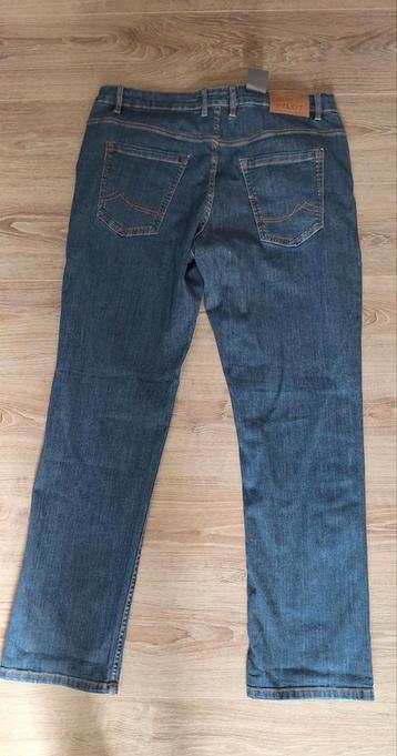 Herenjeans 3x Pilot 38/34 met kaartje eraan 