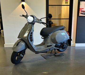 Vespa Scooter 300 gts supertech | Nardo grey | Malossi Tunin beschikbaar voor biedingen