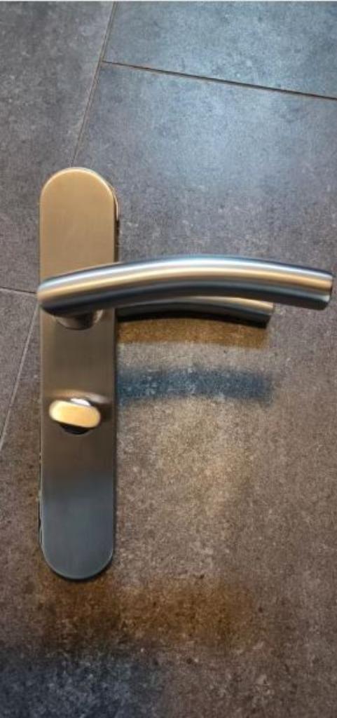 Deurklinken RVS WC sluiting+RVS Deurklink gebogen handvatten, Doe-het-zelf en Verbouw, Hang- en Sluitwerk, Zo goed als nieuw, Klink of Kruk
