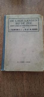 De Lage Landen bij de Zee (Bisschoppelijke Kweekschool Echt), Ophalen of Verzenden, 20e eeuw of later, Gelezen