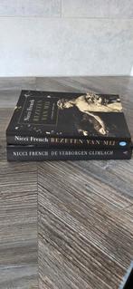Nicci French boeken: Bezeten van mij + De verborgen glimlach, Ophalen of Verzenden, Gelezen, Nicci French