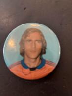 Button Johan Neeskens, Verzamelen, Ophalen of Verzenden, Zo goed als nieuw, Buitenlandse clubs, Overige typen