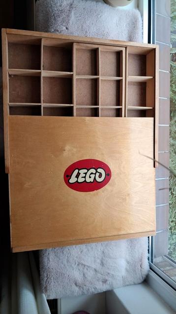 Vintage LEGO Houten Sorteerbox beschikbaar voor biedingen