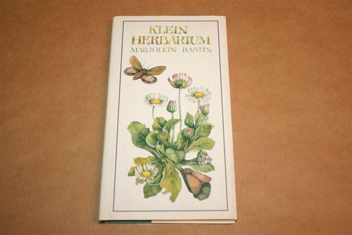 Klein herbarium van Marjolein Bastin, Boeken, Natuur, Gelezen, Bloemen, Planten en Bomen, Ophalen of Verzenden