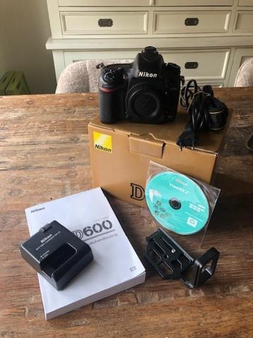 Nikon d600 in top staat. <35000 clicks. inc garantie beschikbaar voor biedingen