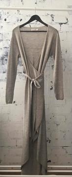 Mooie jurk van Moost Wanted - Maat XS/S, Kleding | Dames, Jurken, Ophalen of Verzenden, Maat 36 (S), Grijs, Gedragen