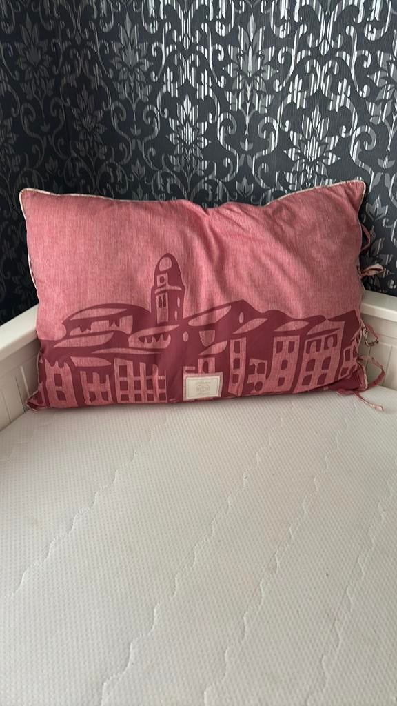 Riviera maison kussen, Huis en Inrichting, Woonaccessoires | Dienbladen, Ophalen of Verzenden, Zo goed als nieuw, Rond, Overige materialen