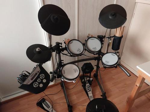 Roland drumstel, geüpgraded (mesh heads, pedalen, etc.), Muziek en Instrumenten, Drumstellen en Slagwerk, Gebruikt, Roland, Ophalen of Verzenden