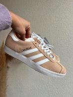 NIEUW- Adidas gazelle sneakers beige wit maat 38, Kleding | Dames, Schoenen, Adidas, Beige, Nieuw, Ophalen of Verzenden