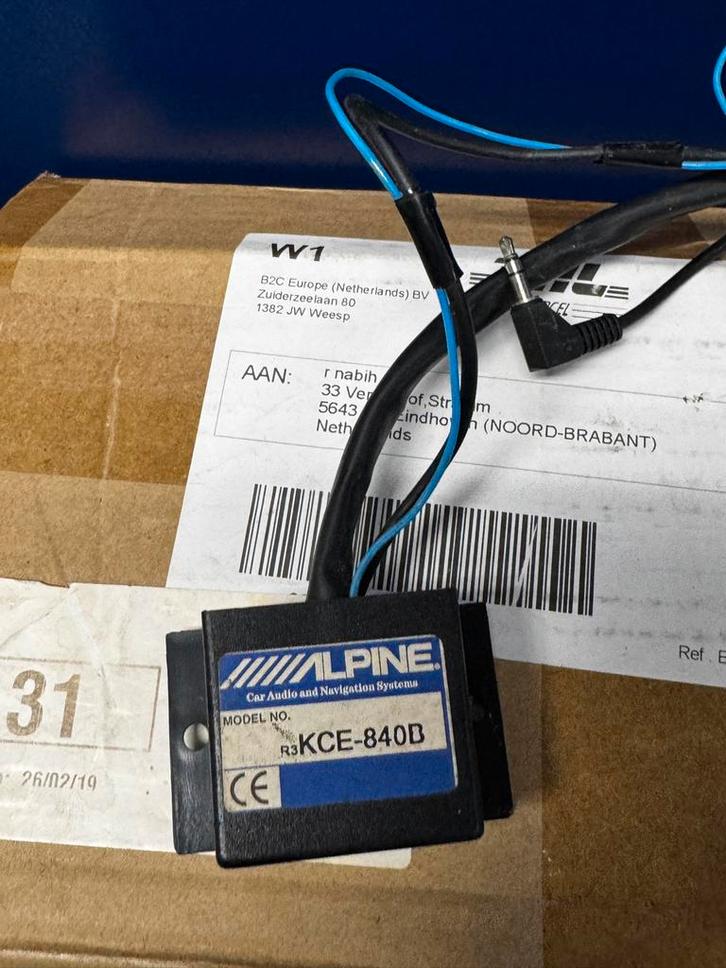 Alpine KCE-8400 Stuurwiel Interface, Auto-onderdelen, Elektronica en Kabels, Universele onderdelen, Gebruikt, Ophalen of Verzenden