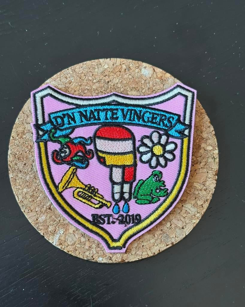 Oeteldonk carnaval embleem 39, Ophalen of Verzenden, Zo goed als nieuw, Maat 34 (XS) of kleiner, Carnaval