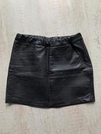 Leuke leatherlook rok van Saar en Suus maat XS 176, Douwenmaat 8-3 Meppel, Info@again.nu, Meisje, Saar en Suus
