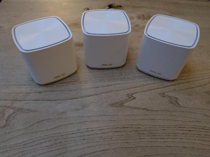 Asus Zenwifi XD5 AX3000 mesh systeem (3 stuks), Computers en Software, Routers en Modems, Gebruikt, Ophalen of Verzenden