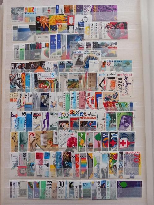 4 pagina's guldenzegels tussen1984 en 2001 postfris, Postzegels en Munten, Postzegels | Nederland, Postfris, Na 1940, Verzenden