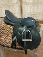Netjes wintec 250 veelzijdigheidszadel 17", Ophalen of Verzenden