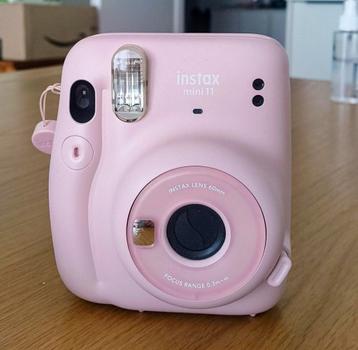 Instax Mini 11 – Pastel Pink + Film beschikbaar voor biedingen