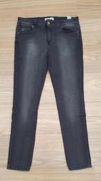 Lois jeans Cordoba high rise 33/32 zgan  Taille 41cm, Kleding | Dames, Spijkerbroeken en Jeans, Ophalen of Verzenden, Zo goed als nieuw