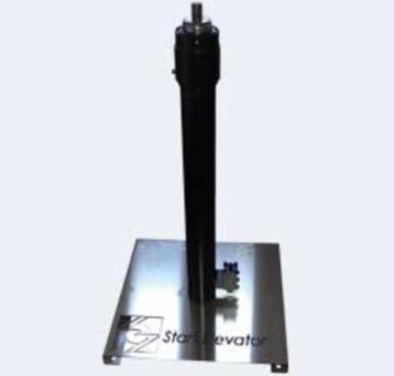 Hydrolische Lift cylinder 6 - 12 meter beschikbaar voor biedingen