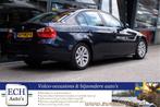 BMW 3-serie 320i 170 pk Aut. Executive (bj 2009, automaat), Automaat, 4 cilinders, Met garantie (alle), Blauw