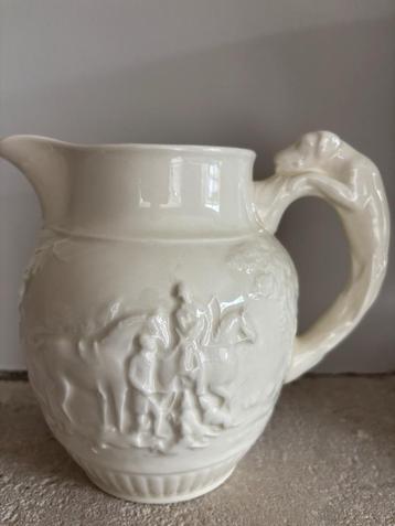 Oude Wedgwood waterkan beschikbaar voor biedingen
