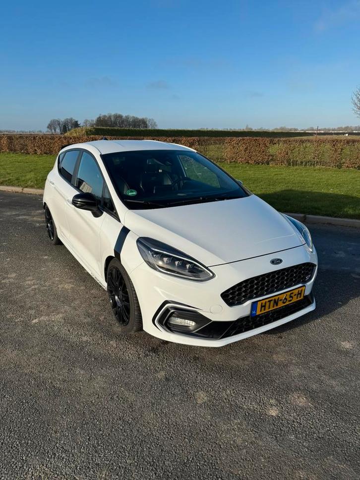 Ford Fiësta 1.5 EcoBoost ST-3 | Performance Pack | Milltek, Auto's, Ford, Particulier, Fiësta, ABS, Adaptieve lichten, Airbags