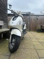 Piaggio fly 2t 2011 bromscooter, Fietsen en Brommers, Scooters | Piaggio, Ophalen, Gebruikt, Maximaal 45 km/u, 70 cc