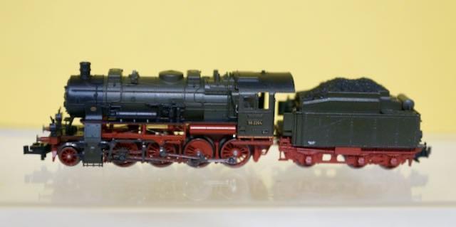 Fleischmann N BR 562264... zeldzaam., Hobby en Vrije tijd, Modeltreinen | N-Spoor, Zo goed als nieuw, Locomotief, Gelijkstroom