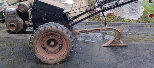 Oldtimer motoculteur/tractor/landbouwmachine met ploeg, Doe-het-zelf en Verbouw, Gereedschap | Freesmachines, Ophalen