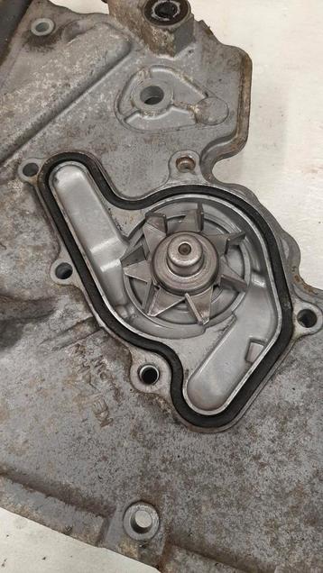 Honda ST1100 Pan European Waterpomp - Origineel beschikbaar voor biedingen
