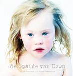 Eva Snoijink De Upside van Down ! (Downsyndroom), Ophalen of Verzenden, Zo goed als nieuw, Fotografen