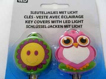 Keybuddies / Sleutelhanger met lampje / sleutelhoesje NIEUW beschikbaar voor biedingen