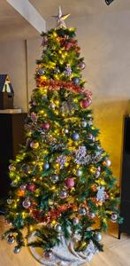 Kerstboom 240 x 152 met verlichting, Ophalen, Zo goed als nieuw