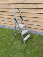 Gebruikte trap met 3 treden, Doe-het-zelf en Verbouw, Ladders en Trappen, Ophalen, Gebruikt, Trap, Opvouwbaar of Inschuifbaar
