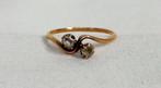 Vintage ring goud bypass diamanten., Sieraden, Tassen en Uiterlijk, Antieke sieraden, Ophalen of Verzenden, Goud, Ring, Met edelsteen