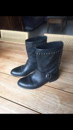 Luxe kuitlange  zwarte dames rundlederen laarzen.maat 40., Kleding | Dames, Schoenen, Hoge laarzen, Zwart, Nieuw, Ophalen of Verzenden