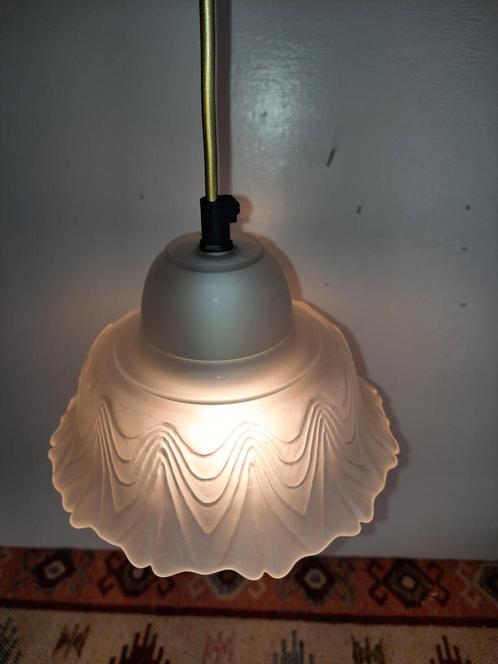 Mat glazen hanglamp hanglampje, lees de beschrijving, Huis en Inrichting, Lampen | Hanglampen, Minder dan 50 cm, Glas, Ophalen of Verzenden