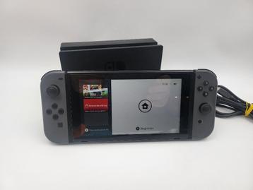Nintendo Switch V1 + 64GB SD | Nette Staat beschikbaar voor biedingen